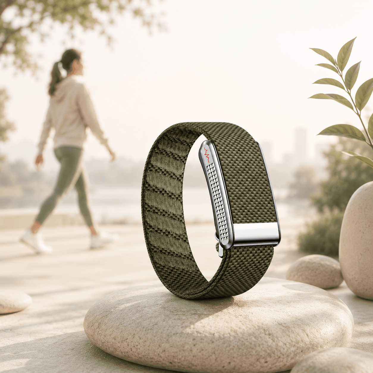 theera TW Pro Olive fitness band in olive woven fabric